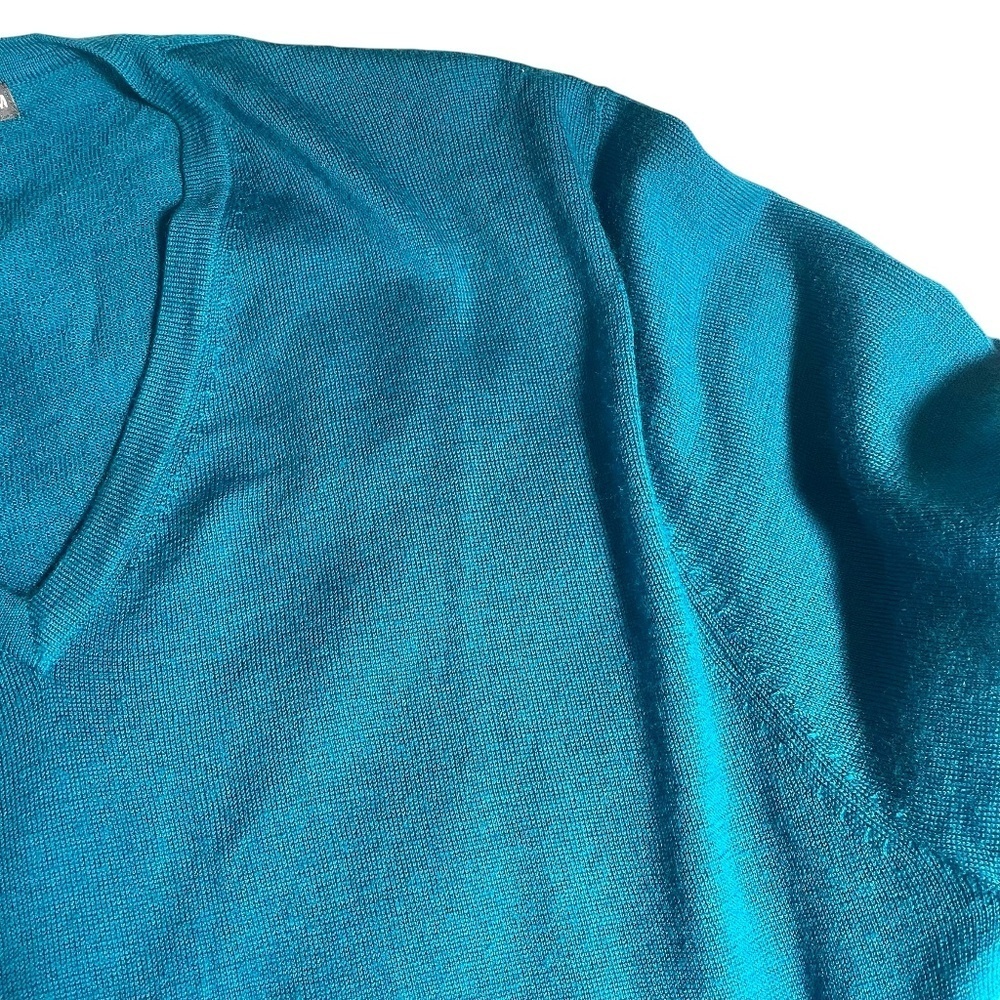 H&M Sweater - Picture 4 of 4
